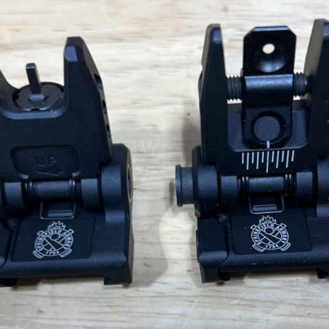 Springfield Flip-Up Irons/BUIS