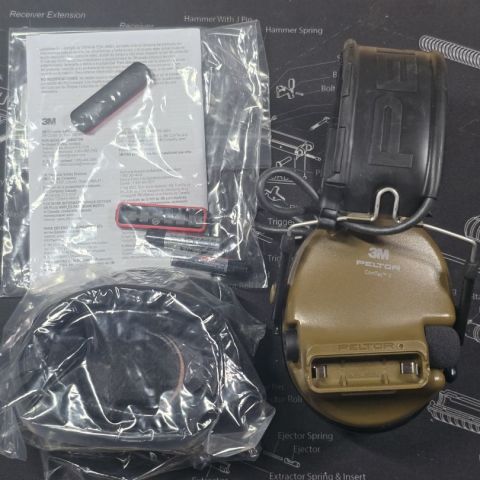 Peltor Comtac V defenders 