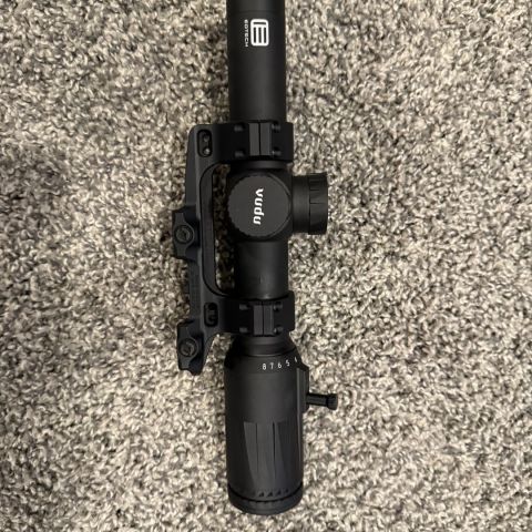 Eotech Vudu w/ AUS mount