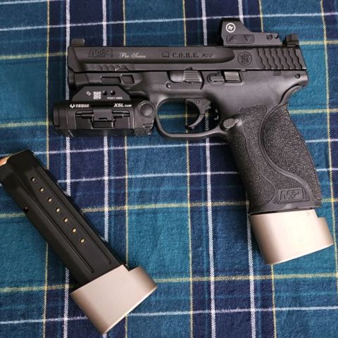 S&W M&P 9 Pro Series 