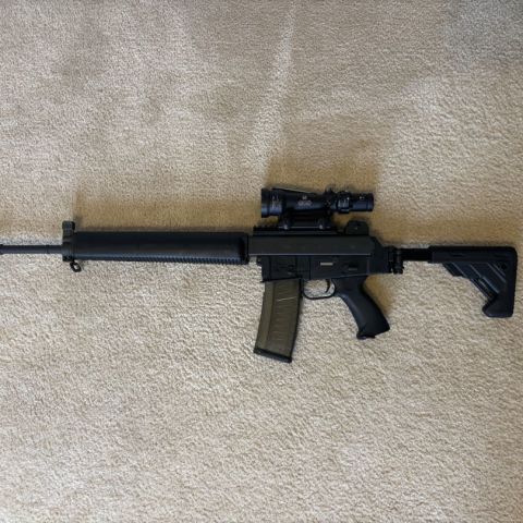 AR 180B with MGO Acog