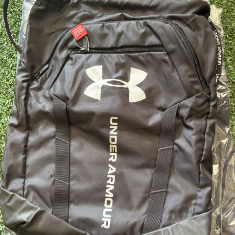 Under armour 20L bag