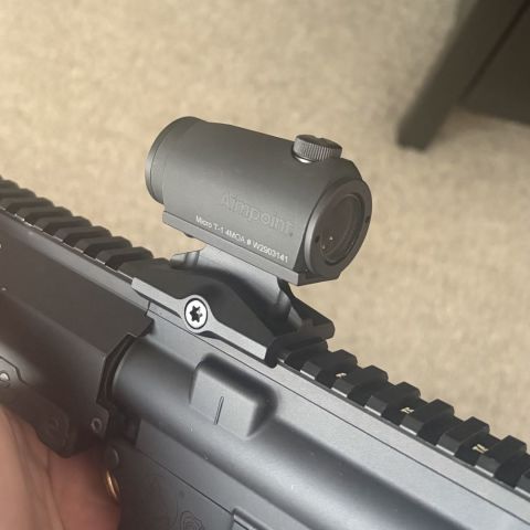 Aimpoint T1