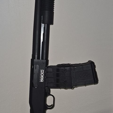 Mossberg 590M Shotgun