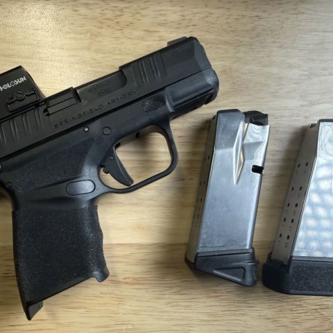 Springfield hellcat EDC 