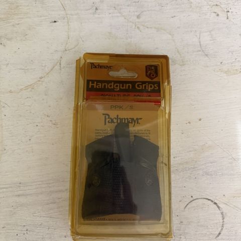 NOS Pachmayr PPK/S Grips