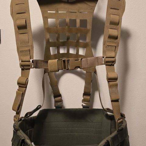 Carcajou Tactical LBE Molle 