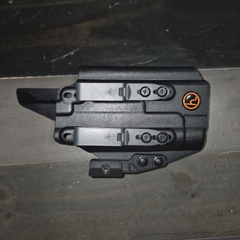 Henry Holsters Spark for Glock