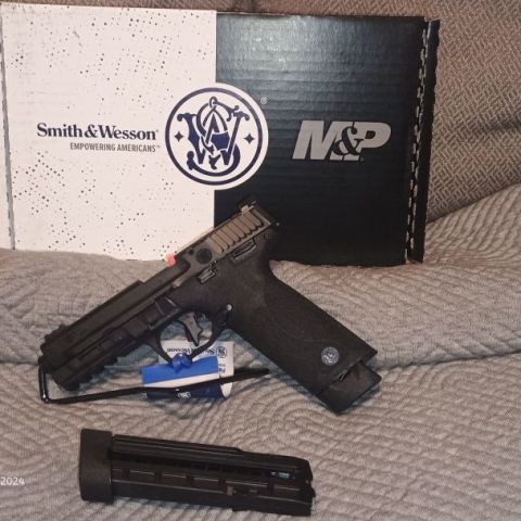 M&P 22X .22 LR 4.1" 20-Rd