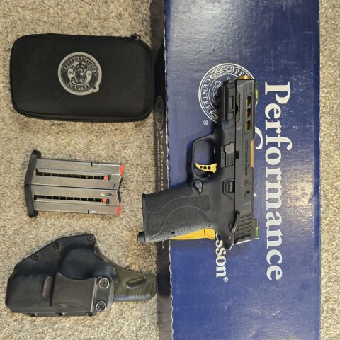 S&W Performance Center M&P