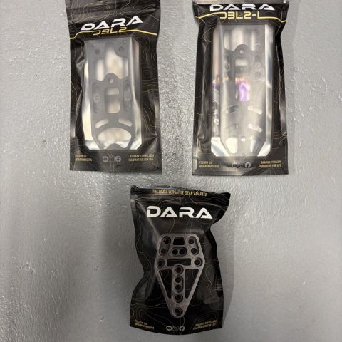 Dara DBL2 Hangers & bridge