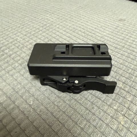 RICO MICRO RH25 V2 Mount