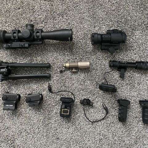 Trijicon, Aimpoint, fun stuff.