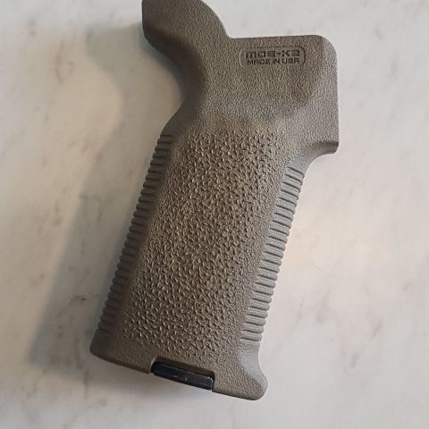 WTT: Magpul MOE K2 Grip