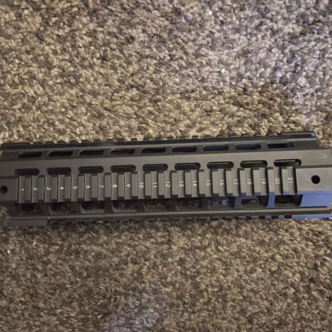 SIG 551 Quad Rail BT-21166