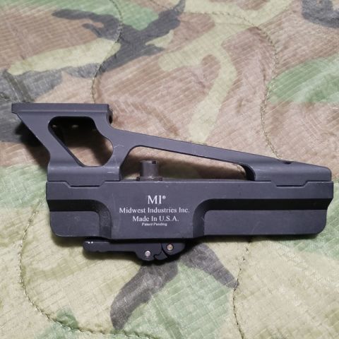Midwest YUGO AK Mount T1/T2