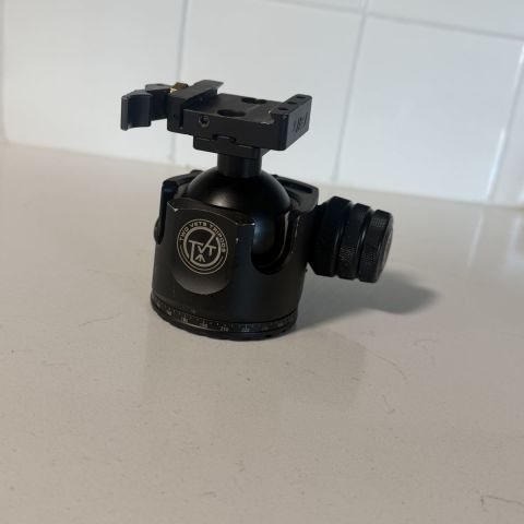 Twovets/area419 ball head