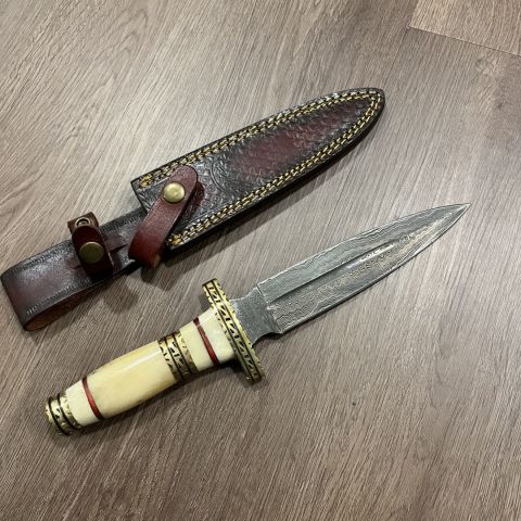 Custom Damascus Knife 