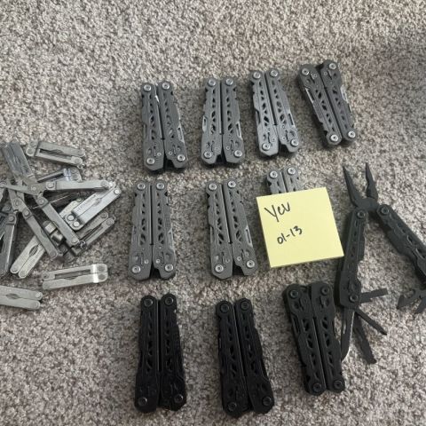 Gerber/lestherman multitools