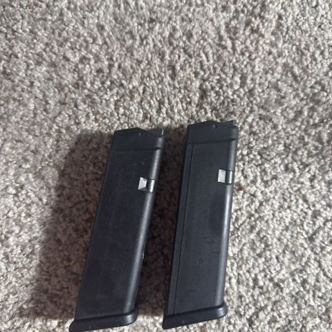 10 round Glock 19 mags
