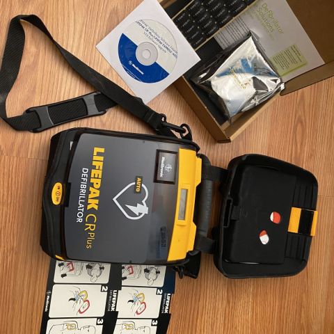 Defibrillator Kit