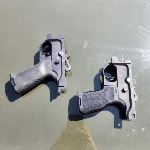 Lee sporting lowers (SP5)