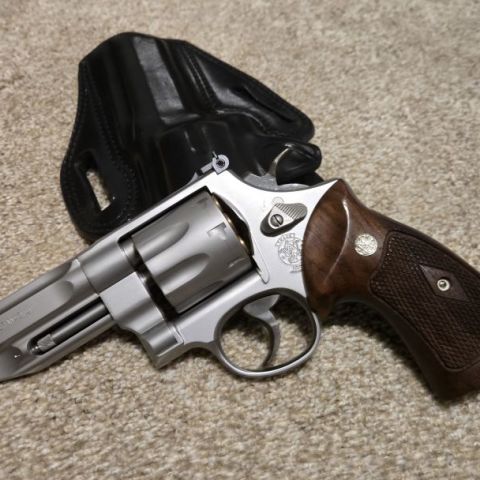 Smith & Wessonl 627 Pro
