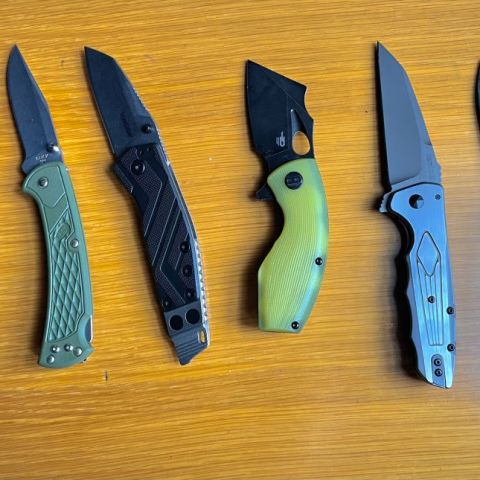 Knife lot