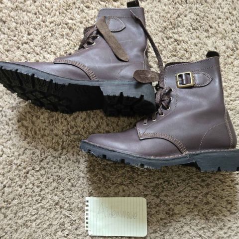 SADF KS Waxi Boots size 8.5Reg