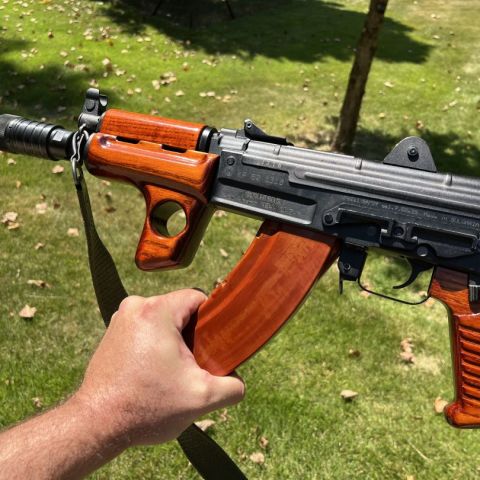 SAM7K / Krinkov Wood Furniture