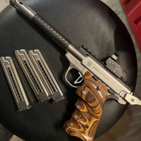Smith and Wesson Victory VQ