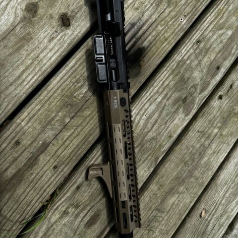 300 blk out upper 