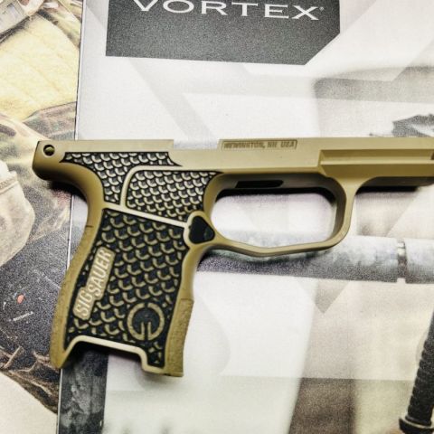 Sig P365 Parts (scroll pics)