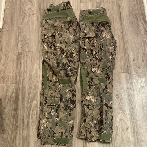Crye 36L AOR2 Drifire Combat Pants