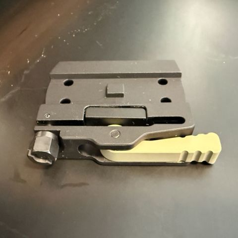 Aimpoint QD Mount