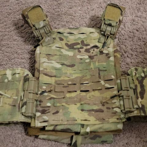 WTT Med FirstSpear Strandhogg