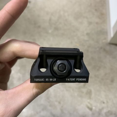 MRO Mount BCM AT-271