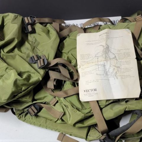 1x Lowe Alpine Vector 1 Ruck