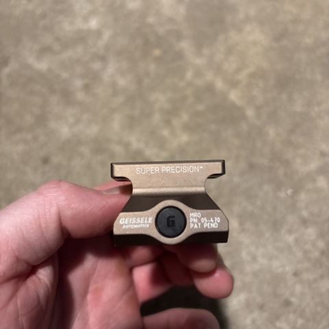 Geissele MRO Lower 1/3rd Mount