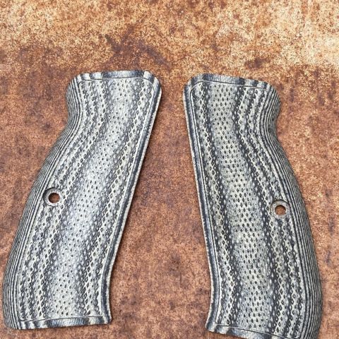 CZ VZ Grips