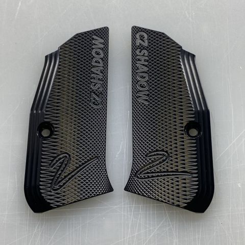CZ shadow compact grips
