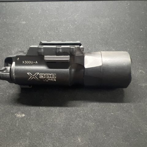 Surefire x300u A black