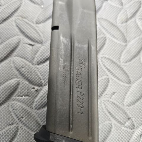 Sig P229 magazine 9mm