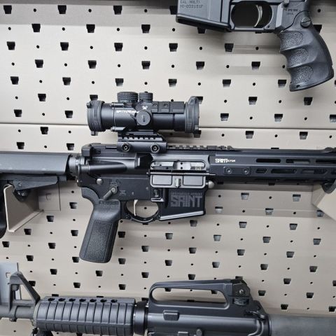 Springfield Saint Victor 7.5"