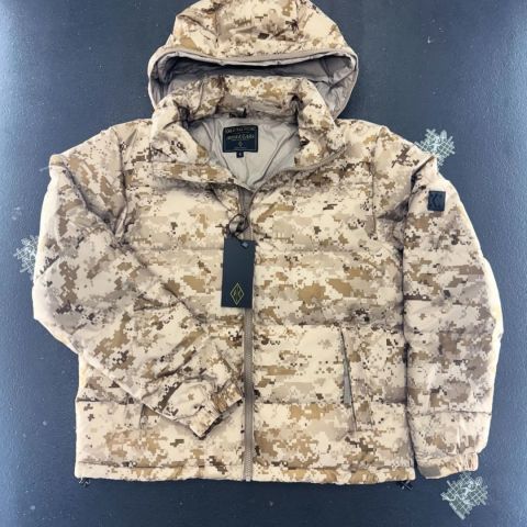 AOR1 QILO x IRREGULARS Puffer