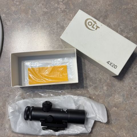 Colt 4X20 Scope