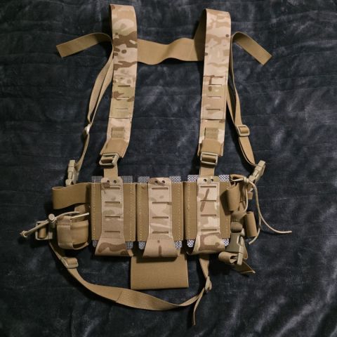 UG 308 chest rig