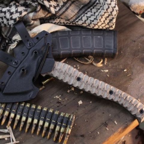 Half Face Blades Bleeding Hear