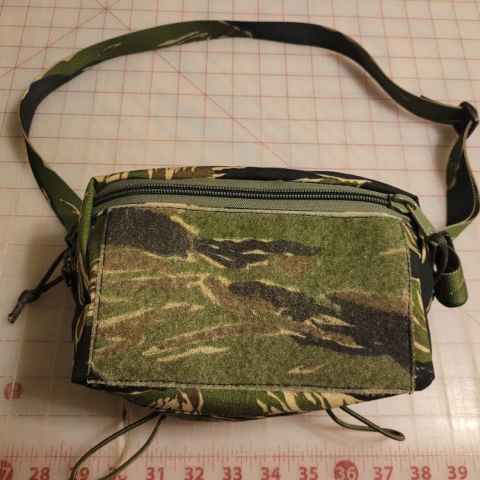 VTS TWERK fanny pack