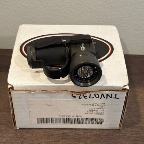 Tomahawk NV Pistol Grip Light 